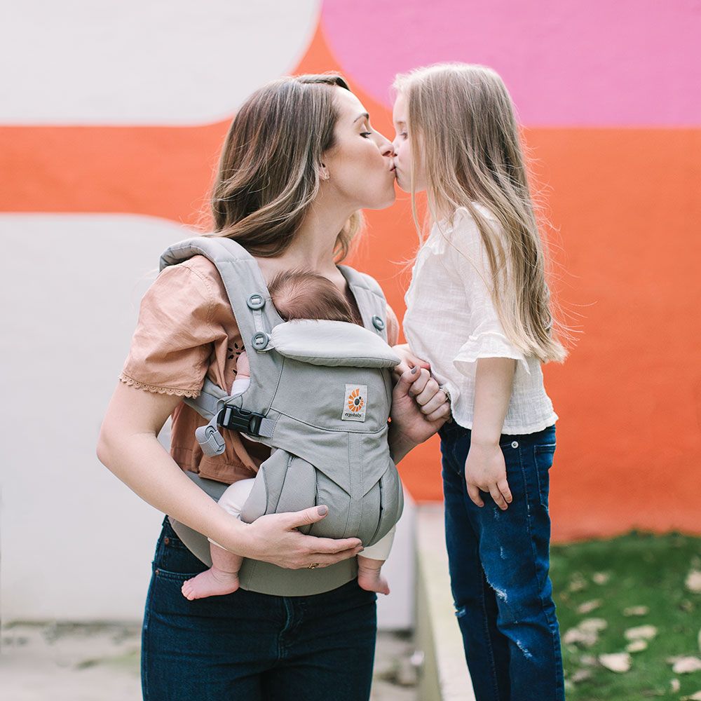 Is the Ergobaby Omni Carrier Safe for Newborns?