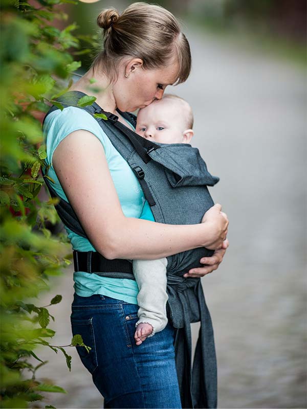 Buy Storchenwiege baby carriers online in the UK